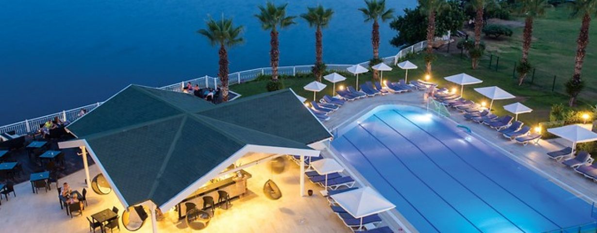 Club-Hotel-Falcon-Genel-141859